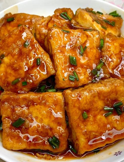 豆腐烹饪技巧：煎豆腐不破皮，炖豆腐更入味​